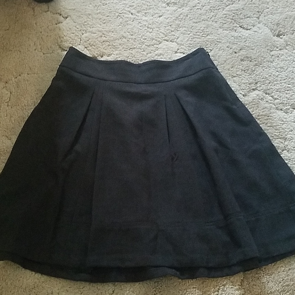 Pleated skirt